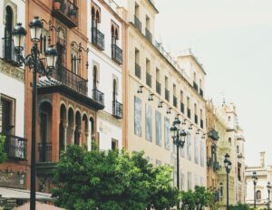 Sevilla andal andalúzska te elegánka gracias a la intensa sociedad omotá que rodea tu dedo